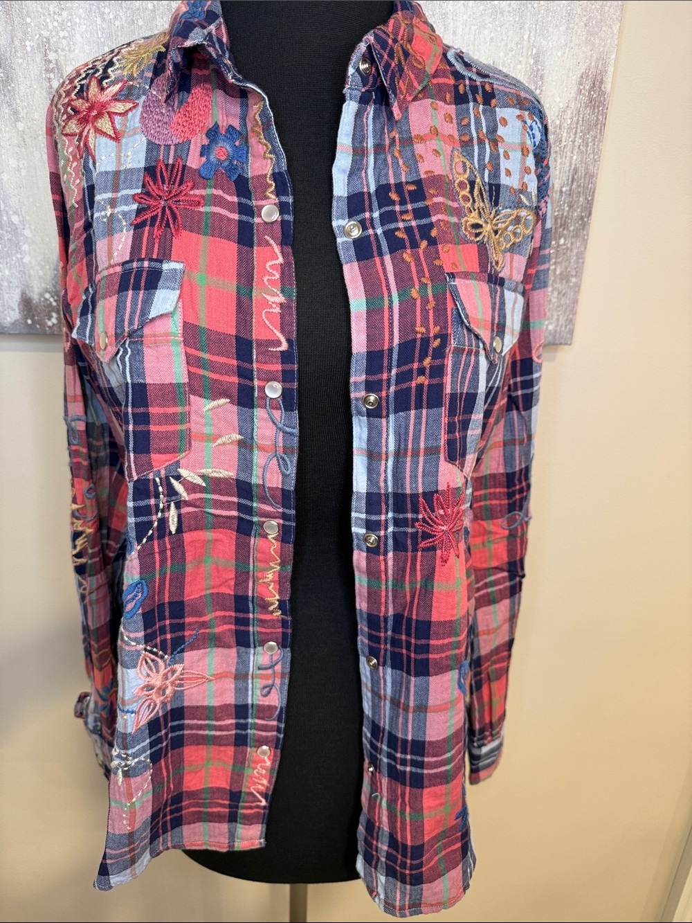 Johnny was Embroidered Plaid Button-Up Shirt - Size Small (NWT)